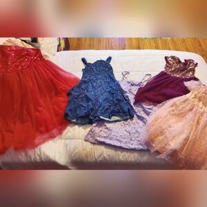 Bundle girls(size) 6/7 dresses